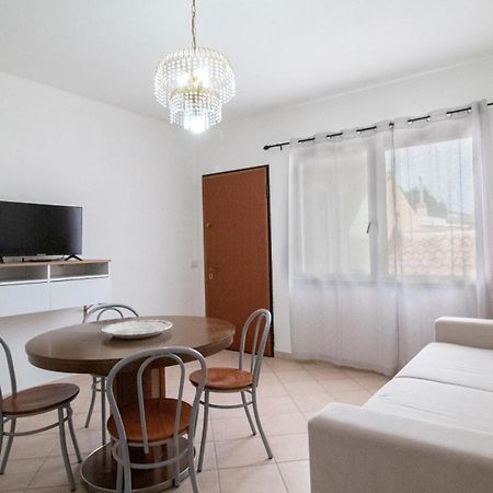 Вілла Residenza La Pineta Орозей Екстер'єр фото