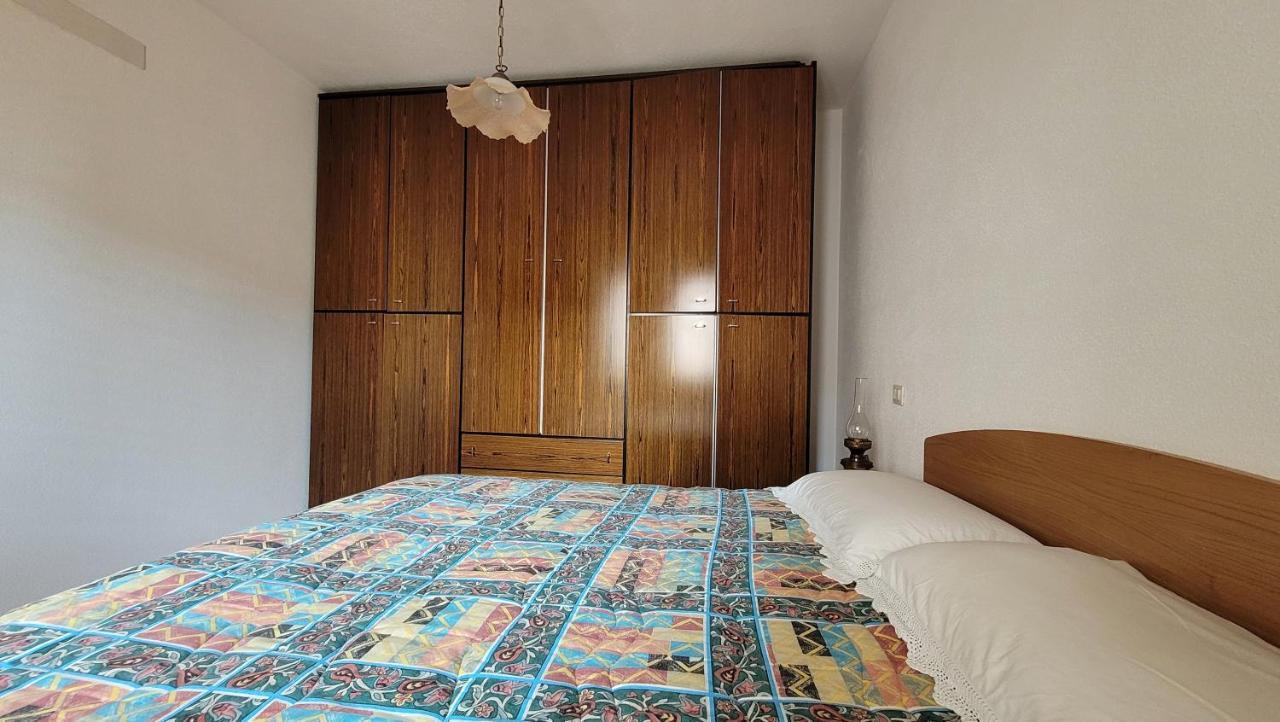 Вілла Residenza La Pineta Орозей Екстер'єр фото